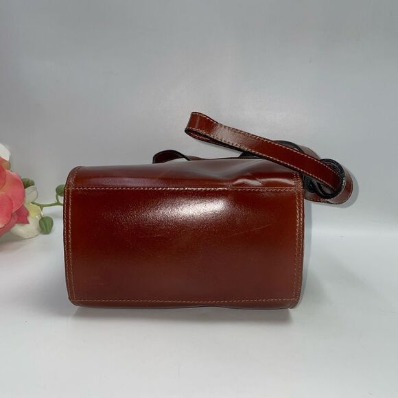 Cristian Leather Shoulder Bag - Picture 5 of 10